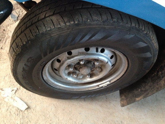 NISSAN BIGM - BD25 ปี 35 ฝาแดงละเอียด เครื่องยนต์แห้งแน่นดีมากไม่เยิ้มเลย ภายในเก๋งคอนโซลสวยครบ วิทยุเทปครบพร้อม กระบะมีหลังคาโดยสารเป็นรถสองแถวให้ครบพร้อม ช่วงล่างคัชซีดี ยางพร้อมใช้งานได้เลย เอกสารทะเบียนภาษีครบพร้อมโอน ราคาต่อรองได้ครับ NISSAN BIGM - BD25 ปี 35 ฝาแดงละเอียด เครื่องยนต์แห้งแน่นดีมากไม่เยิ้มเลย ภายในเก๋งคอนโซลสวยครบ วิทยุเทปครบพร้อม กระบะมีหลังคาโดยสารเป็นรถสองแถวให้ครบพร้อม ช่วงล่างคัชซีดี ยางพร้อมใช้งานได้เลย เอกสารทะเบียนภาษีครบพร้อมโอน ราคาต่อรองได้ครับ