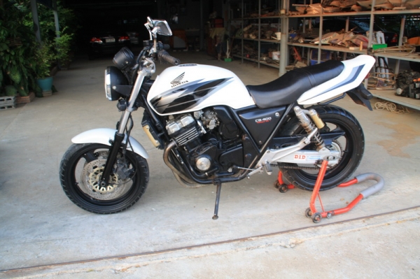 ขาย CB 400  ปี 93 อินวอย สรรพสามิตแท้ เครื่องดี  รถเดิมสวย สีใหม่ 69000