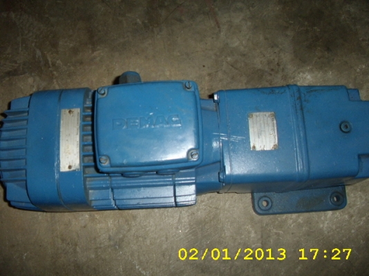 มอเตอร์เกียร์ DEMAG ลดเหลือครึ่งราคา อยาก ขาย