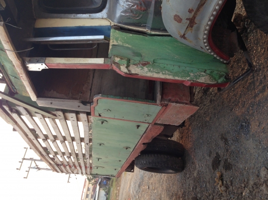 ขาย6ล้อดั้มหัวยาว