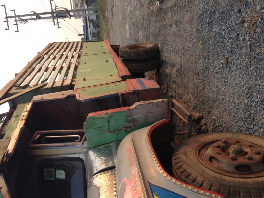 ขาย6ล้อดั้มหัวยาว