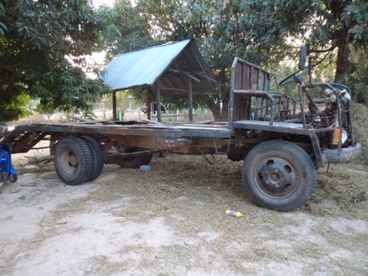 ขายรถอีซูซุ6ล้อเทเลอร์เครื่อง145แรง เข็นรถแม็กโค60 ได้สบาย