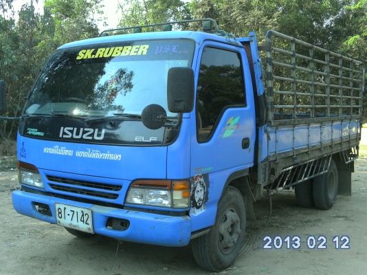 ขาย NPR  135  HP ฝาขาวประกอบสวยจริง (สุรินทร์) มือไวใจถึงโทรเลยช้าอด