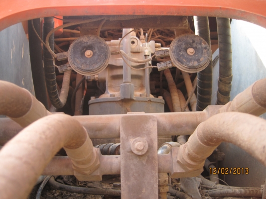 ขาย HITACHI ZX 200 รุ่น8 71xx ชม. เครื่องดี แอวแน่ ช่างล่างเต็ม ไฟฟ้าครบ