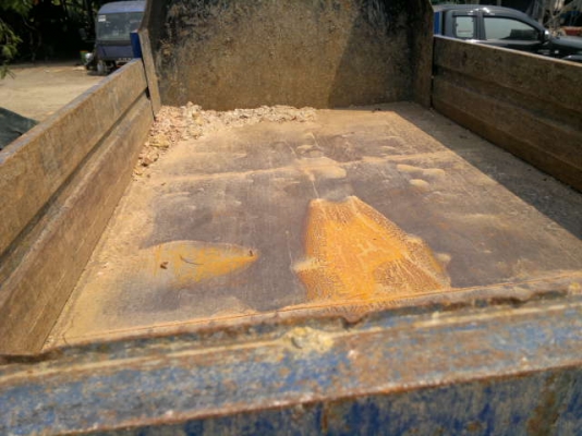 ขายรถ 6 ล้อ กระเหล็กดั้มTOYOTA-300 รถใช้งานอยู่