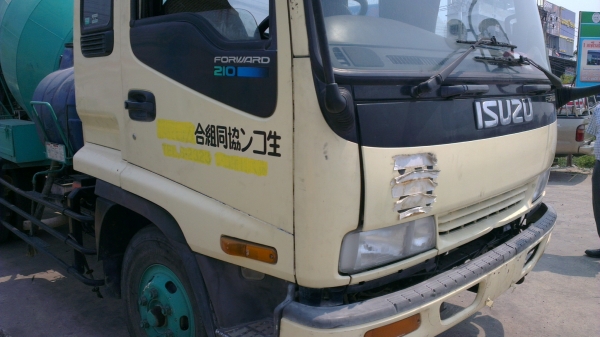 Isuzu deca 210แรง โม่ปูนรถนอก สวยๆ พร้อมอินวอย Isuzu deca 210แรง โม่ปูนรถนอก สวยๆ พร้อมอินวอย