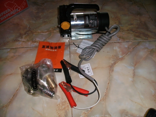 ปั๊มน้ำมันโซล่า12VDCและ24VDCสำหรับเครื่องจักรกลหนัก