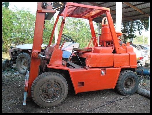 โคมัสสุ ฟอร์คลิฟต์ 5 ตัน สภาพสวยมากๆ