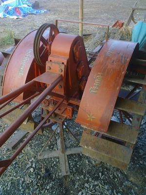 ขายเครื่องยันม่าเจ้าโลก 115 พร้อมรถไถเดินตามแบบโซ่ รถต่อมาใช้ได้หน้าเดียว