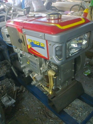 ขายเครื่องยันม่าเจ้าโลก 115 พร้อมรถไถเดินตามแบบโซ่ รถต่อมาใช้ได้หน้าเดียว