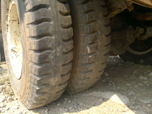 ขายรถเทเลอร์ 6 ล้อ HINO KR320 ติดตั้งเครน 3 พร้อมรถแทรกเตอรื D2-5