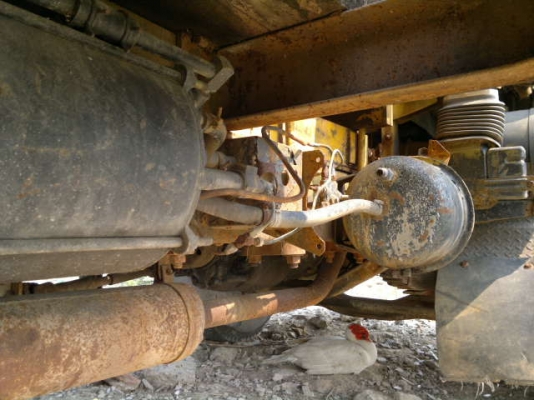 ขายรถเทเลอร์ 6 ล้อ HINO KR320 ติดตั้งเครน 3 พร้อมรถแทรกเตอรื D2-5