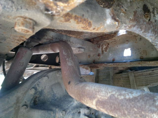 ขายรถเทเลอร์ 6 ล้อ HINO KR320 ติดตั้งเครน 3 พร้อมรถแทรกเตอรื D2-5