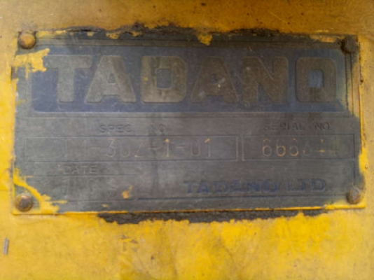 ขายรถเทเลอร์ 6 ล้อ HINO KR320 ติดตั้งเครน 3 พร้อมรถแทรกเตอรื D2-5