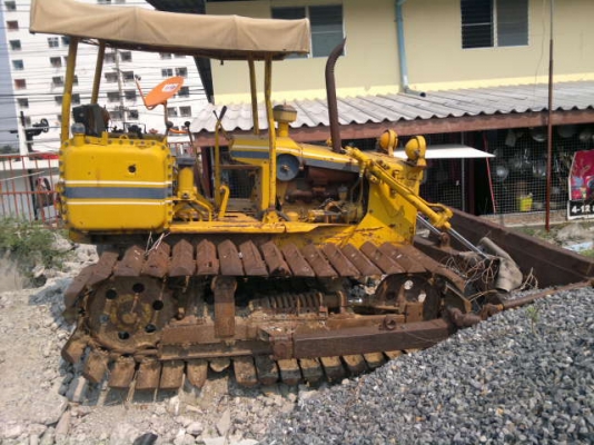 ขายรถเทเลอร์ 6 ล้อ HINO KR320 ติดตั้งเครน 3 พร้อมรถแทรกเตอรื D2-5