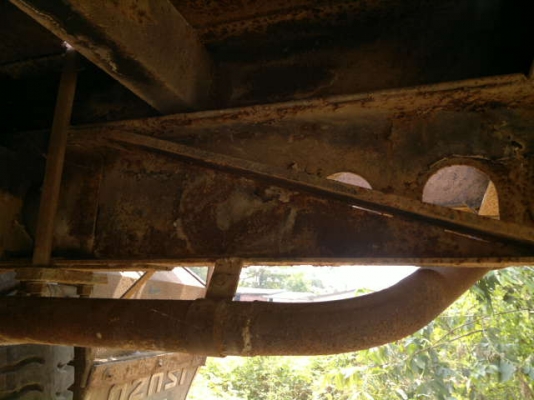 ขายรถเทเลอร์ 6 ล้อ HINO KR320 ติดตั้งเครน 3 พร้อมรถแทรกเตอรื D2-5