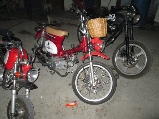 ขายjx รวมc70และ กอลิล่ารวมสามคัน เหลือ 2คัน  jxขายแล้ว   2 คันขายที่28000 ราคาคุยกันได้นิดหน่อย