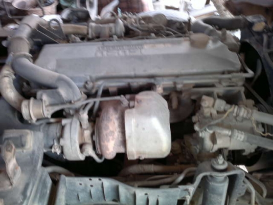 รถอิซูซุ 6 ล้อดั๊ม NPR  120 แรงม้า ปี 40 สนใจติดต่อ 081 - 6079515