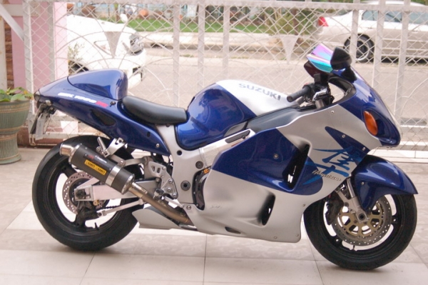 HAYABUSA GSX1300 สเปกแคนนาดา ทะเบียนกรุงเทพ เล่มเขียวภาษี พรบ ไม่ขาดต่อ สวยๆๆ