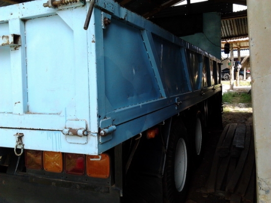 ***ขายแล้วครับขอบคุณ Truck2hand ขาย 10ล้อ1เพลา ISUZU JCM วางเครื่อง6BG1 175แรง หัวRocky195 แอร์ พ.พาวเวอร์ เบรคทริฟฟี่ ยาง 900 สวย10เส้นกระบะเหล็ก หัวสวยคอนโซลครบ พร้อมใช้งาน ราคาต่อรองได้ครับ