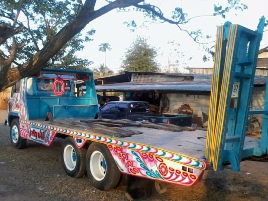 ขายด่วน รถเกี่ยวข้าวไทยเจริญการช่าง ขายคู่กับรถหางปลาสิบล้อเพลาเดียว ISUZU JCM 185 HP 6BF1 สวยทั้งคู่ครับ รถเกี่ยวไทยเจริญ เครื่อง 220 แรง JO8C อุ้ม 2.5 ตัน ปั๊ม 22 ไดกิ้น ช่วงล่าง 12 HT พร้อมใช้งานได้เลย เอกสารทะเบียนครบ ราคาต่อรองได้ครับ