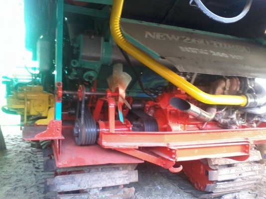 ขายด่วน รถเกี่ยวข้าวไทยเจริญการช่าง ขายคู่กับรถหางปลาสิบล้อเพลาเดียว ISUZU JCM 185 HP 6BF1 สวยทั้งคู่ครับ รถเกี่ยวไทยเจริญ เครื่อง 220 แรง JO8C อุ้ม 2.5 ตัน ปั๊ม 22 ไดกิ้น ช่วงล่าง 12 HT พร้อมใช้งานได้เลย เอกสารทะเบียนครบ ราคาต่อรองได้ครับ