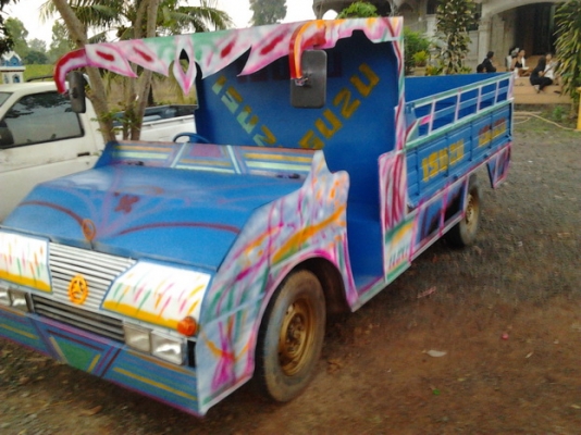 ***ขายแล้วครับขอบคุณ Truck2hand ขาย แต๋นซิ่ง!!! เครื่่องยนต์ดีเซล NISSAN SD23 ฟิตมาใหม่เกียร์ติดเครื่องมา ช่วงล่างนิสสันSD  กระบะเหล็กสวย ยางดี คัสซีสวยไม่ผุ พร้อมลุย พร้อมบรรทุก ราคาต่อรองได้ครับ