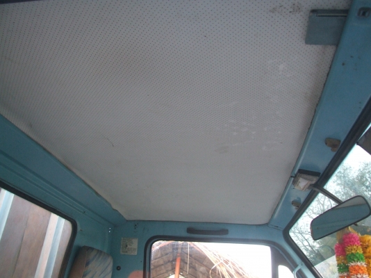 ขาย 6 ล้อ ISUZU  NKR 110