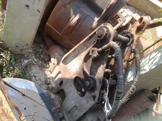 ขายด่วน!..รถแบคโฮ KOMATSU PC120-3-S/N 21983 รถสวย มีลายหัวเจาะ และหัวแย๊ก พร้อมใช้ แถมฟรี ให้ไว้ใช้งาน.