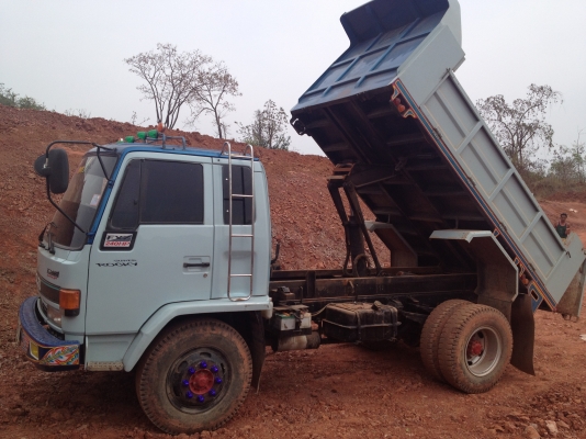 ขายหกล้อดั้ม ร็อกกี้ ยาง 900.20 สวยๆ พร้อมใช้