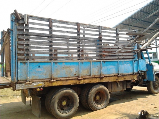 ISUZU TX 145 HP 6BB1 รถหัวยาว 10 ล้อดั๊มพ์เพลาเดียว กระบะดั๊มพ์คอกไม้ 8 ตันสภาพดีไม่มีผุกร่อน ช่วงล่างใหญ่ชุดเพลาโบกี้ของ HINO F18 เครื่องดี ช่วงล่างคัชซีไม่ผุ ยางดี 10 เส้นพร้อมบรรทุกพร้อมใช้งานได้เลย เอกสารเล่มทะเบียนครบพร้อมโอน ราคาต่อรองได้ครับ