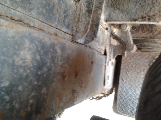 ISUZU TX 145 HP 6BB1 รถหัวยาว 10 ล้อดั๊มพ์เพลาเดียว กระบะดั๊มพ์คอกไม้ 8 ตันสภาพดีไม่มีผุกร่อน ช่วงล่างใหญ่ชุดเพลาโบกี้ของ HINO F18 เครื่องดี ช่วงล่างคัชซีไม่ผุ ยางดี 10 เส้นพร้อมบรรทุกพร้อมใช้งานได้เลย เอกสารเล่มทะเบียนครบพร้อมโอน ราคาต่อรองได้ครับ