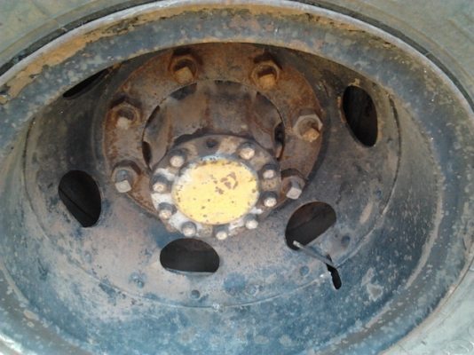 ISUZU TX 145 HP 6BB1 รถหัวยาว 10 ล้อดั๊มพ์เพลาเดียว กระบะดั๊มพ์คอกไม้ 8 ตันสภาพดีไม่มีผุกร่อน ช่วงล่างใหญ่ชุดเพลาโบกี้ของ HINO F18 เครื่องดี ช่วงล่างคัชซีไม่ผุ ยางดี 10 เส้นพร้อมบรรทุกพร้อมใช้งานได้เลย เอกสารเล่มทะเบียนครบพร้อมโอน ราคาต่อรองได้ครับ