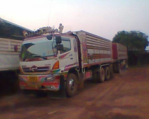 ขายรถ 22 ล้อดัมพ์ HINO MEGA 344 ปี 2553 เกียร์ไฮสปีด พร้อมลูกอ่อน 3 เพลาต่ออู่ส.สมบัติ ยาว 7 เมตร ราคา 3650000