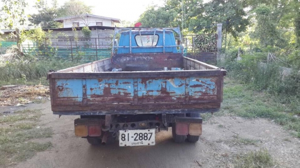 ขายรถ 6 ล้อ ISUZU TL 85 แรง ขายรถ 6 ล้อ ISUZU TL 85 แรง