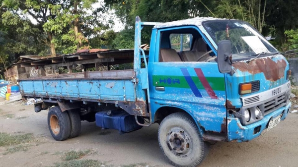 ขายรถ 6 ล้อ ISUZU TL 85 แรง ขายรถ 6 ล้อ ISUZU TL 85 แรง