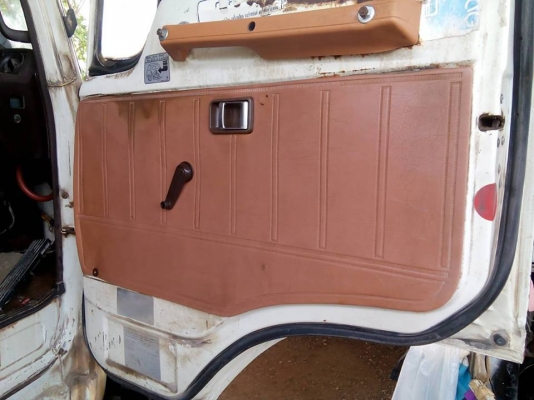 **895,000 บ.ต่อรอง/// หัว-คัสซี 10ล้อ HINO SUMO 220แรง 2เพลา **ขาย หัว-คัสซี HINO SUMO 220HP 10ล้อ2เพลา สภาพเดิมๆบางๆ HINO (SUMO) FM227 LD EM100-220แรง หัว-คัสซี สวยๆ เดิมบาง เครื่องเดิม เกียร์เดิมๆ แน่นแรง ไม่เยิ้มครับ เกียร์ไม่มีหลุด ช่วงล่างเดิมๆ แน่น **895,000 บ.ต่อรอง/// หัว-คัสซี 10ล้อ HINO SUMO 220แรง 2เพลา **ขาย หัว-คัสซี HINO SUMO 220HP 10ล้อ2เพลา สภาพเดิมๆบางๆ HINO (SUMO) FM227 LD EM100-220แรง หัว-คัสซี สวยๆ เดิมบาง เครื่องเดิม เกียร์เดิมๆ แน่นแรง ไม่เยิ้มครับ เกียร์ไม่มีหลุด ช่วงล่างเดิมๆ แน่น