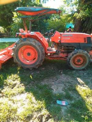 ขายรถไถ