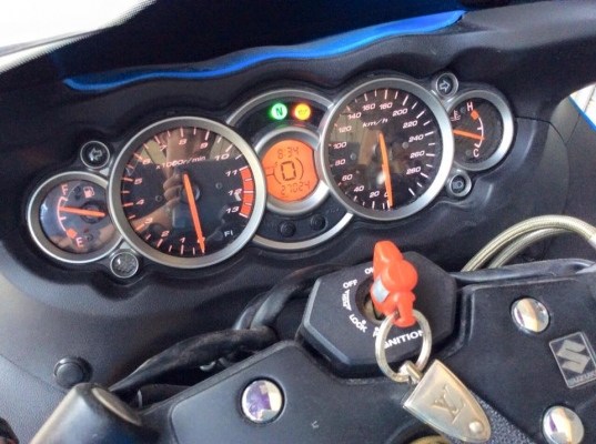 โอ บางนา ปรับราคาสุดเร้าใจ ขายดาวน์ hayabusa 1300 ปี 2009 ทะเบียนแท้ 89,000 บาท