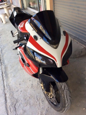 โอ บางนา ขาย cbr 1000. ปี 05 อินวอย สรรพสามิต ราคา 155,000 บาท ต่อรองได้ครับ
