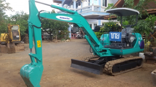 ขายรถขุดKOMATSU PC30-7(ยอดนิยม)เก่านอกแท้ญี่ปุ่นมีเอกสารแจ้งจำหน่าย-ไม่เคยใช้งานในไทยครับ