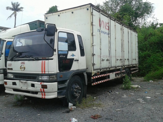ขายรถบรรทุก 6 ล้อตู้แห้งประตู 10 บานยาว 7.20 เมตร HINO FF1J 220 แรงม้าติดแก็ส NGV ราคา 530000