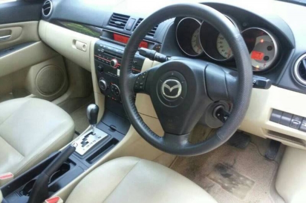 Mazda3 4ประตู ปี10 เครื่อง1.6 auto ติดแก๊สLPGหัวฉีด Mazda3 4ประตู ปี10 เครื่อง1.6 auto ติดแก๊สLPGหัวฉีด