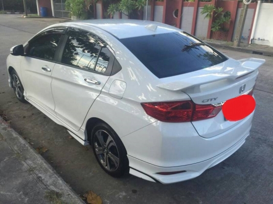 Honda All New City ปี14   ออโต้  ตัวTop พวงมาลัยมัลติ  เกียร์แพดเดิ้ลชิฟ  ปุ่มสตาร์ท