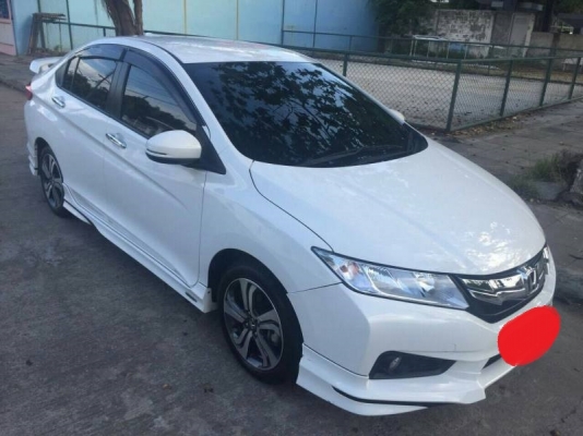 Honda All New City ปี14   ออโต้  ตัวTop พวงมาลัยมัลติ  เกียร์แพดเดิ้ลชิฟ  ปุ่มสตาร์ท