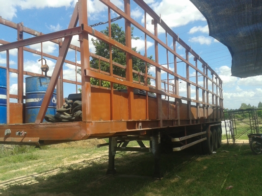 ขายด่วนหางพื้นเรียบ ใส่คอกวิ่งอ้อย 3 เพลา