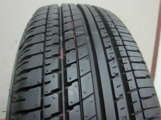 ขายยางติดรถป้ายแดงปี 15 ยี่ห้อ Bridgestone ขนาด 175 65R 15 ใส่ Honda City และ Jazz