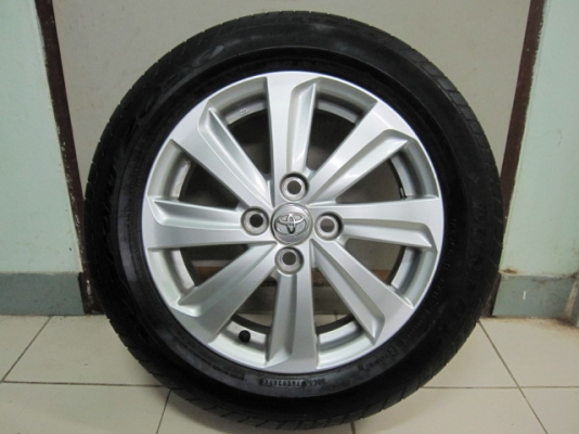 ขายล้อแม็ก Toyota Vios Yaris ขอบ 15 พร้อมยางปี 14