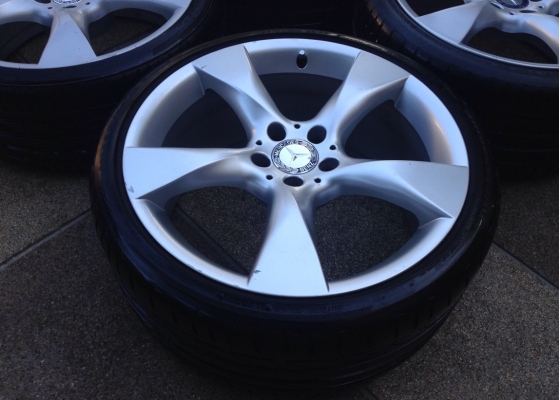 ล้อแท้ Benz ขอบ19 หน้า8.5 หลัง9.5 พร้อมยาง Bridgestone สภาพสวย ดอกเต็มใช้ยาว