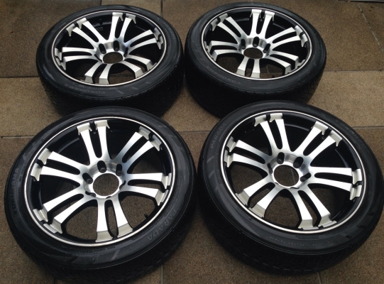 ล้อ JRD ขอบ15 พร้อมยาง Silverstone 31 10.5 R15 สภาพสวย ล้อ JRD ขอบ15 พร้อมยาง Silverstone 31 10.5 R15 สภาพสวย